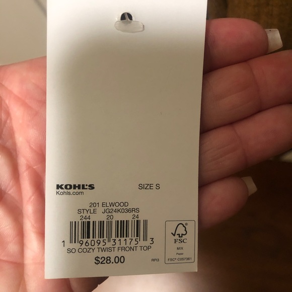 SO brand women’s long sleeve light weight size small sweater - Picture 3 of 3